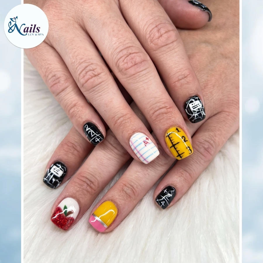 Nails Design